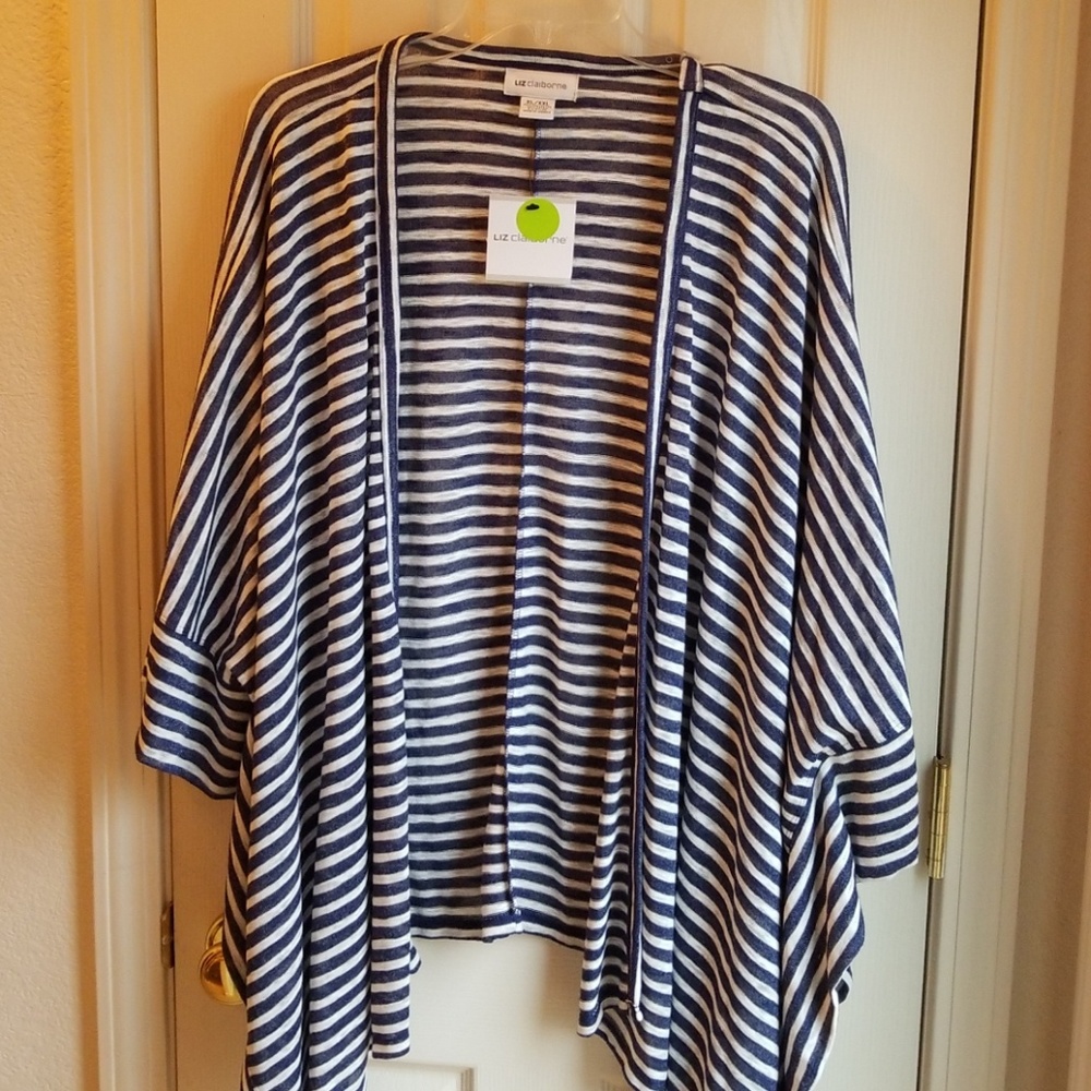 -NWT LIZ CLAIBORNE NAVY BLUE & WHITE BLOUSE